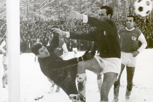 Fußball historisch Leipzig
BSG Chemie Leipzig 

Foto: Westend-Presseagentur
Bauchspieß Fussball Fußball c