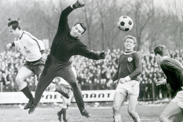 Fußball historisch Leipzig
BSG Chemie Leipzig 

Foto: Westend-Presseagentur
Bauchspieß Fussball Fußball c